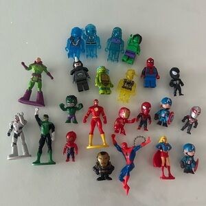 Huge Marvel DC LEGO Minifigure & Superhero Figure Lot